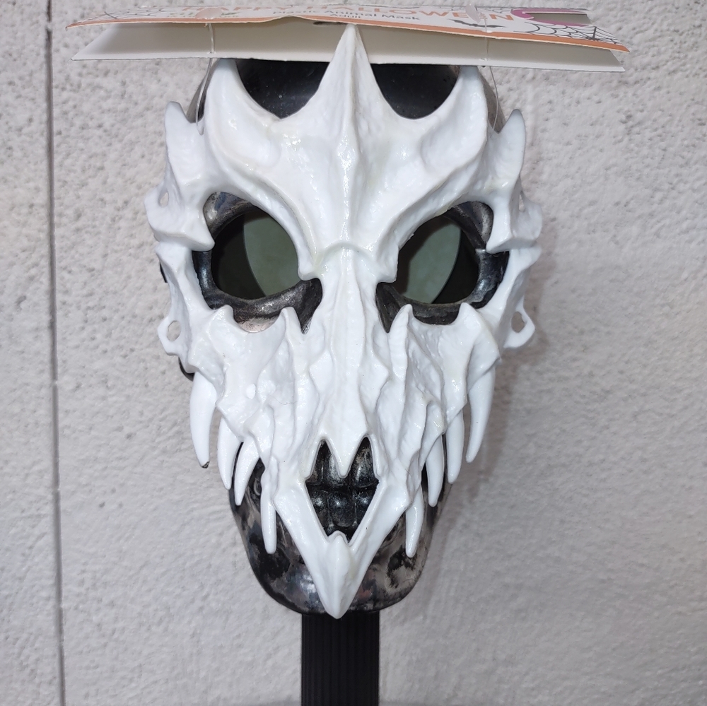 Dragon Bones Animal Mask Halloween Costume Party Novelty Themed Witchy Cosplay